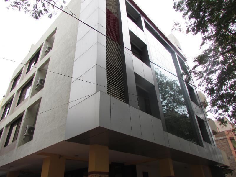 Hotel Laxmi Palace Shirdi Exteriör bild